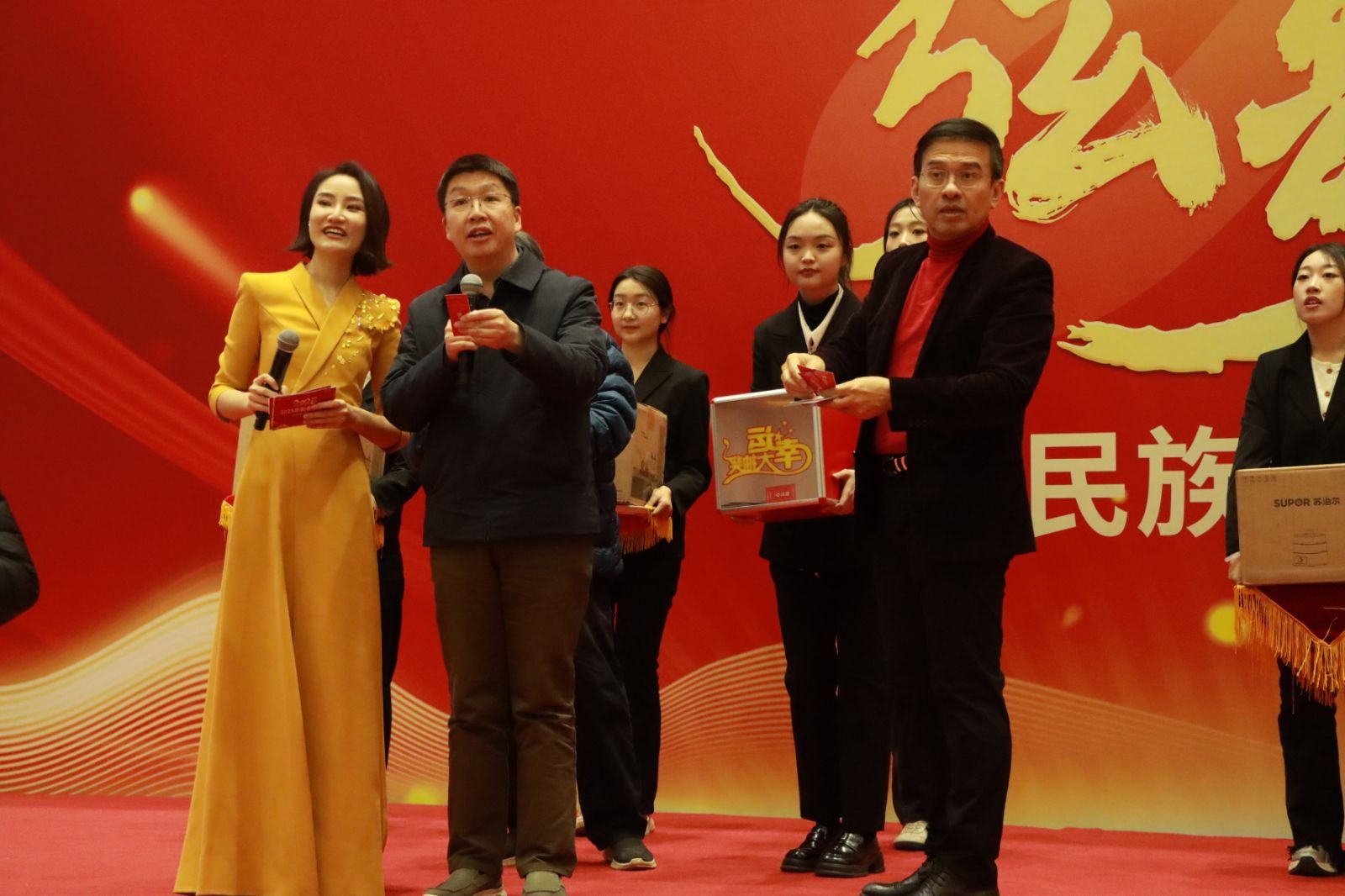 78d407408jfcdb2bec0abd4e067762be (1).jpg