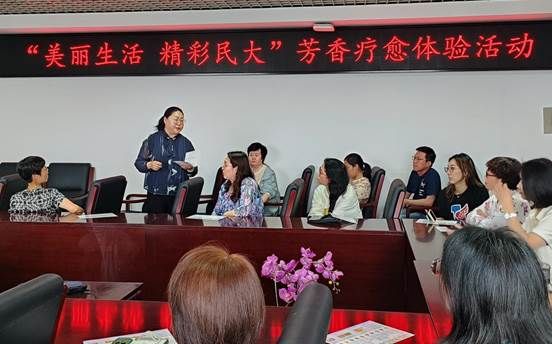 41572c506b7a20e3f3a8cd90c7c6560